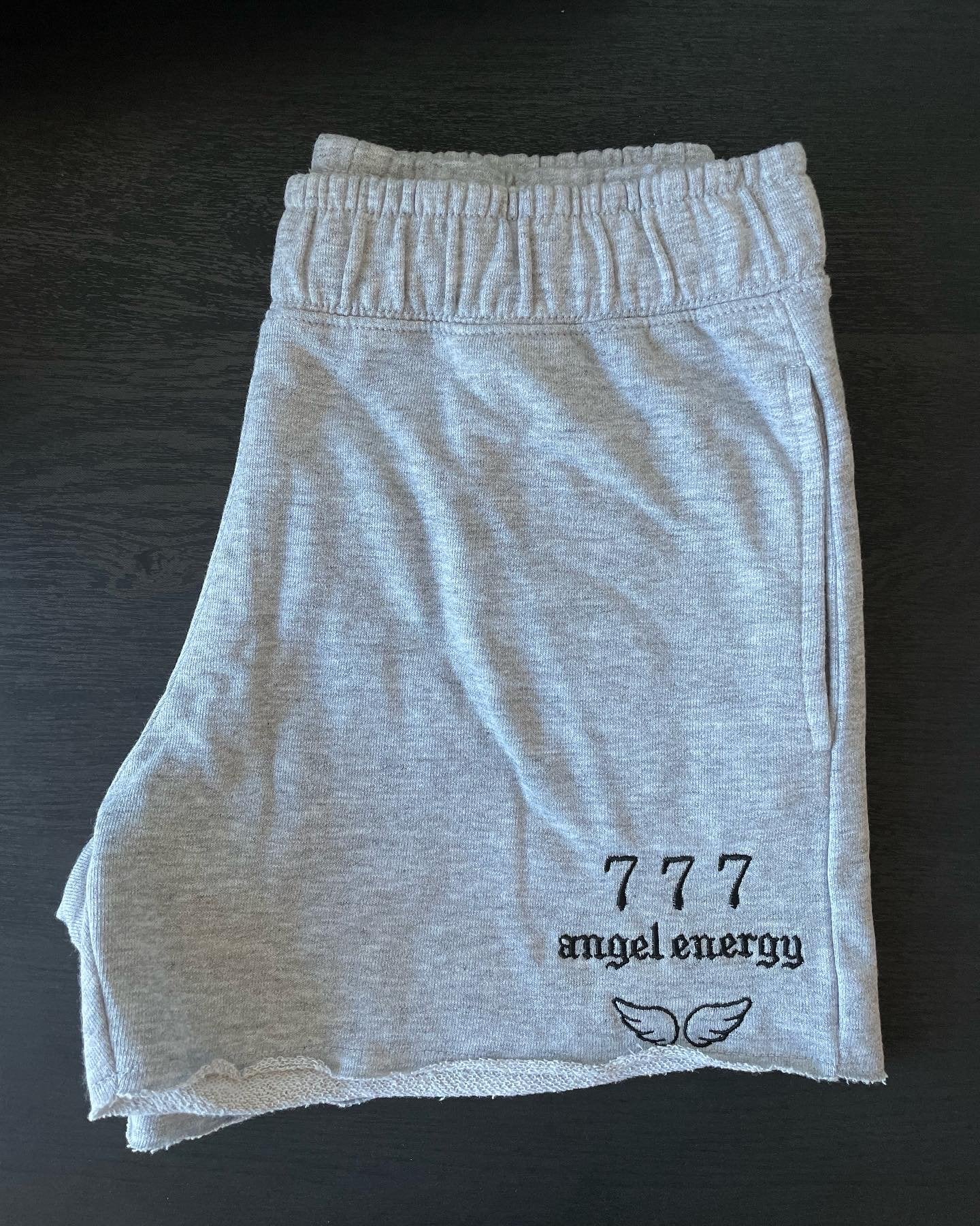 Pantalones cortos de ángel