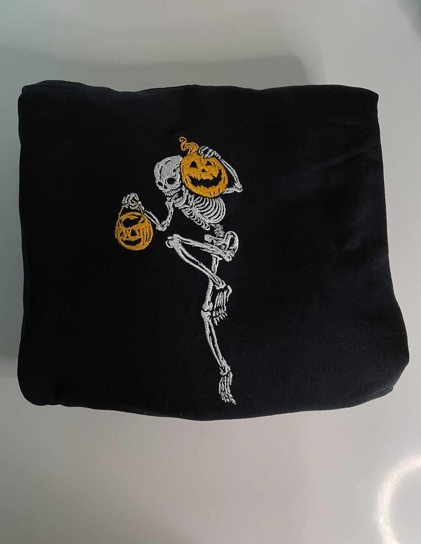 Sudadera de esqueleto con calabazas