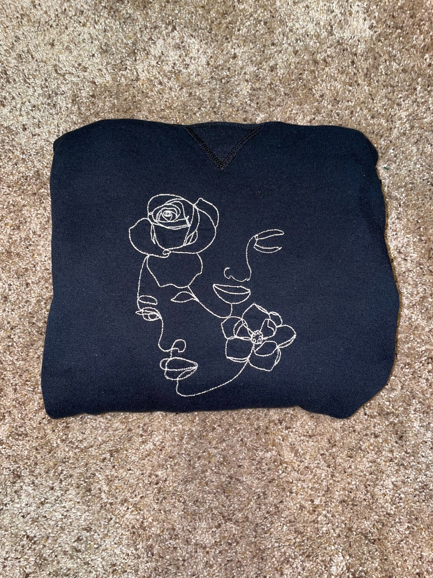 Flower Heads Line Sweatshirt